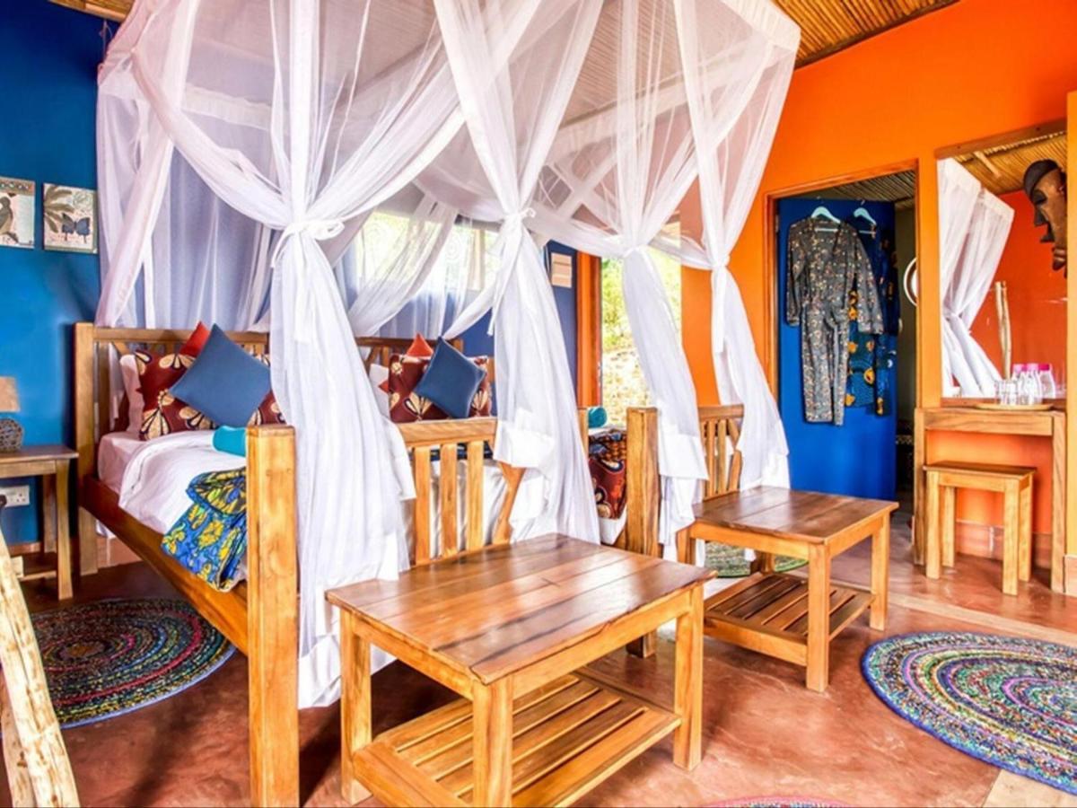 Chameleon Hill Forest Lodge Bwindi Luaran gambar