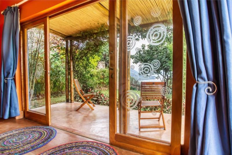 Chameleon Hill Forest Lodge Bwindi Luaran gambar